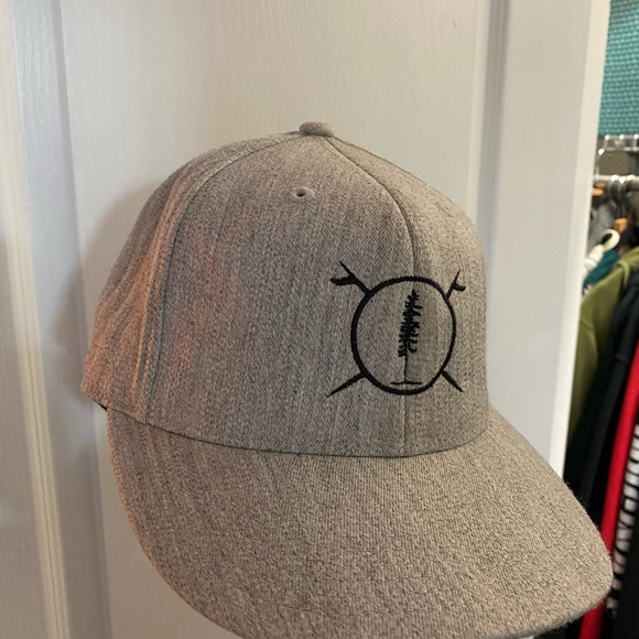 OneTree Hat - Picture 2 of 4